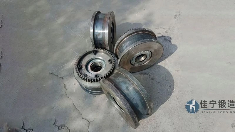 双相钢车轮锻打件锻造加工厂