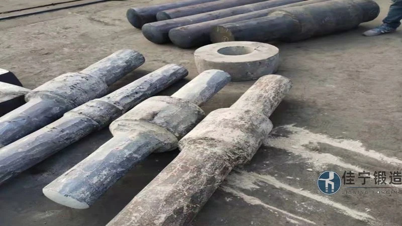 机械轴锻打件锻造加工厂