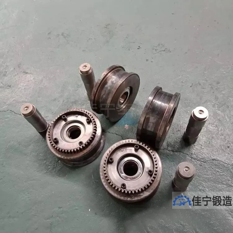 锻打行车轮