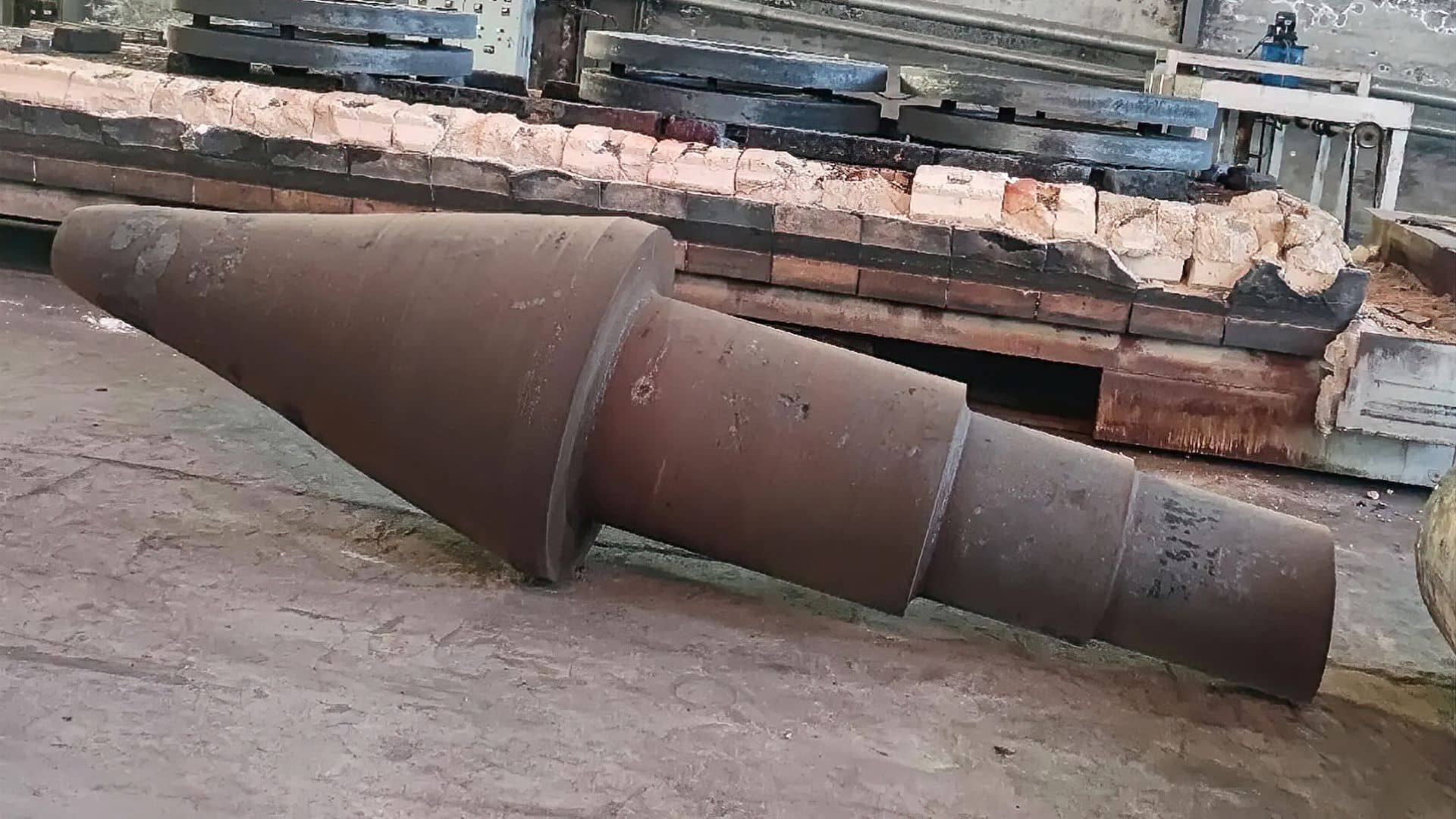 不锈钢轴状锻件