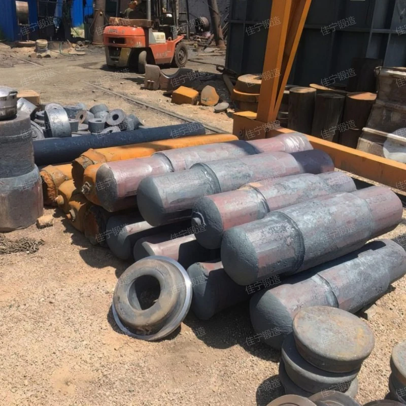 工作辊轴毛坯锻件